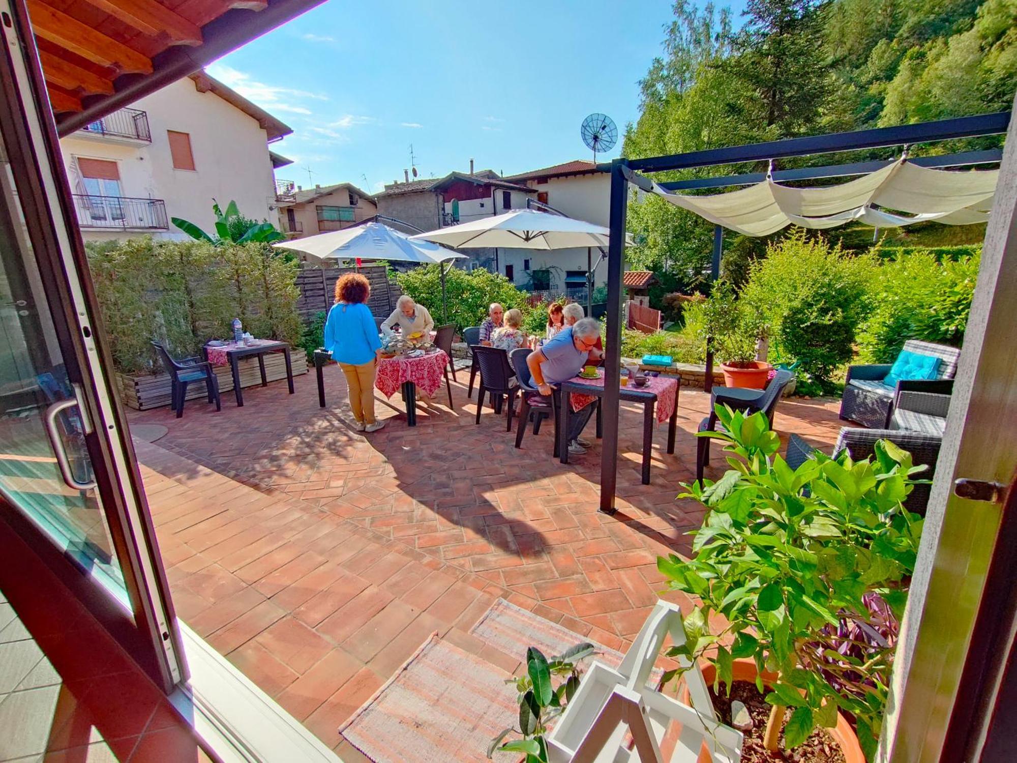 Bed&Breakfast Angela Clusone Bagian luar foto